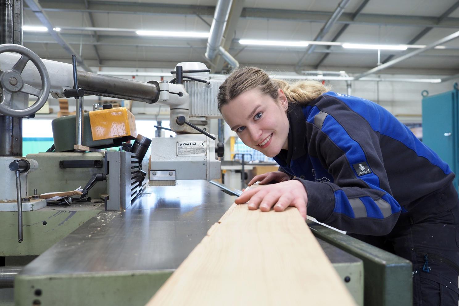 Student machineoperator houtverwerkende industrie